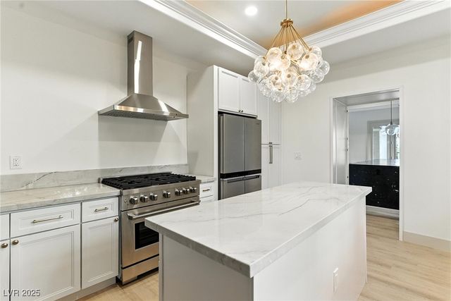 9408 Players Canyon Court, Las Vegas, NV 89144