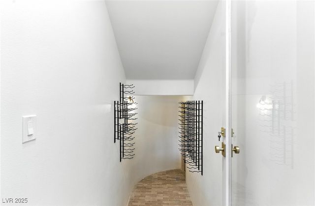 9408 Players Canyon Court, Las Vegas, NV 89144