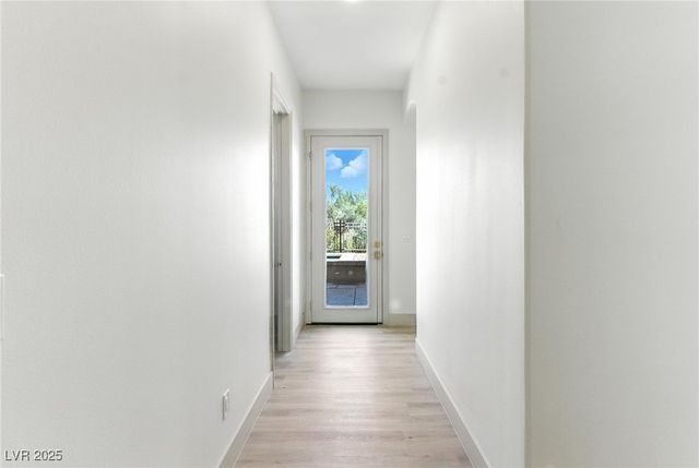 9408 Players Canyon Court, Las Vegas, NV 89144