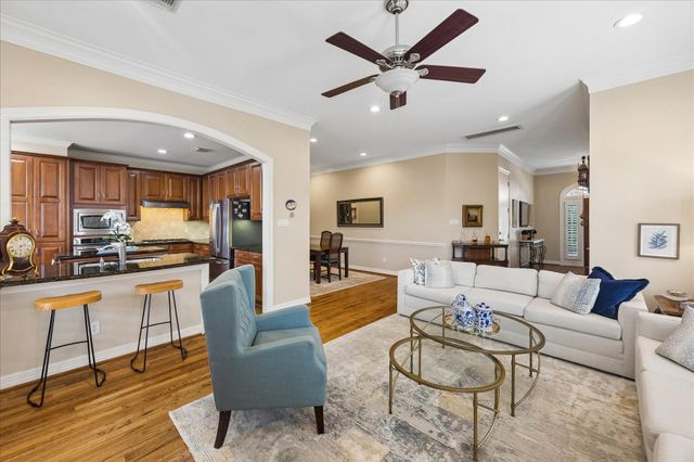 5774 Doliver Drive, Houston, TX 77057