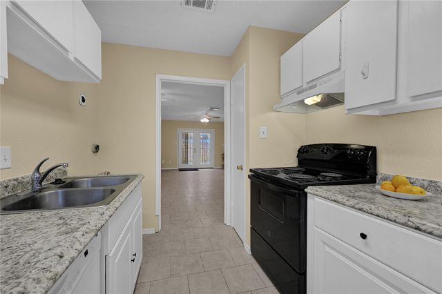 8405 Wilcrest Drive 2800, Houston, TX 77072
