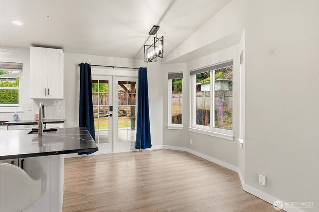 2401 185th Place SE, Bothell, WA 98012