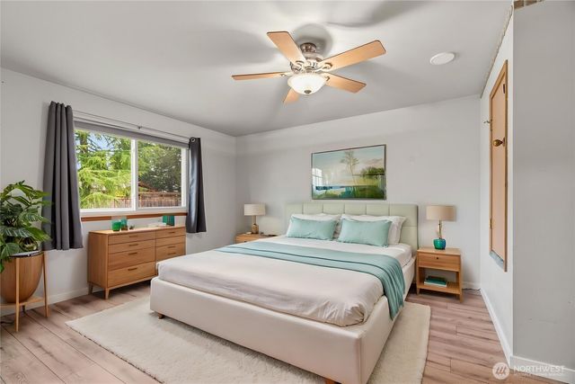 2401 185th Place SE, Bothell, WA 98012