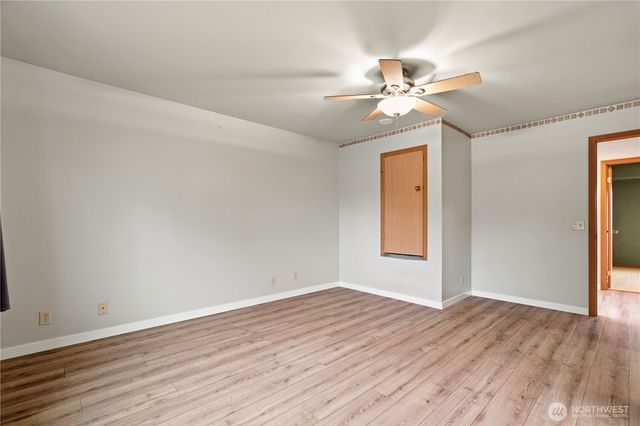 2401 185th Place SE, Bothell, WA 98012