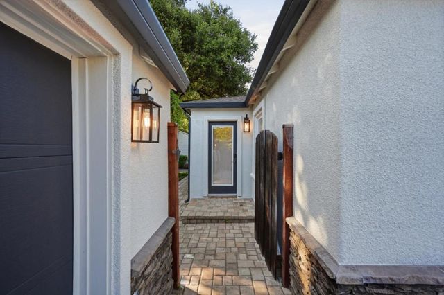 1215 Blewett Avenue, San Jose, CA 95125