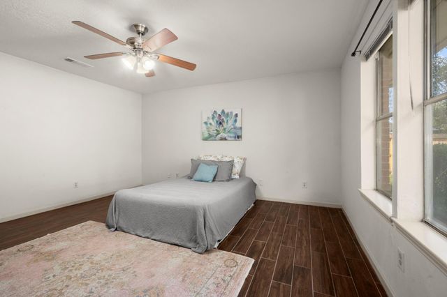 3911 Cypress Lake Drive, Spring, TX 77388
