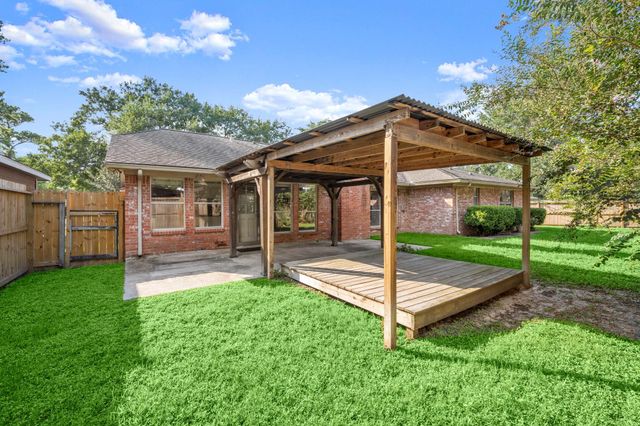 3911 Cypress Lake Drive, Spring, TX 77388