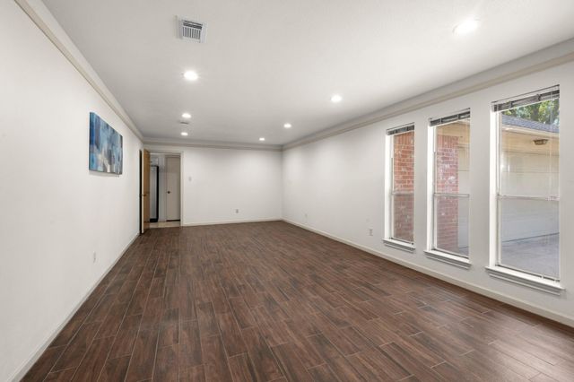 3911 Cypress Lake Drive, Spring, TX 77388