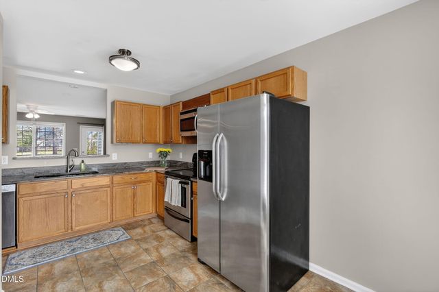 204 Knightsborough Way, Apex, NC 27502