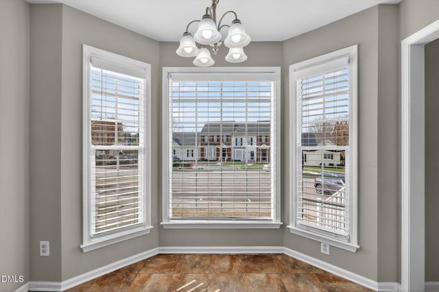 204 Knightsborough Way, Apex, NC 27502