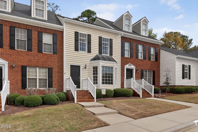 204 Knightsborough Way, Apex, NC 27502