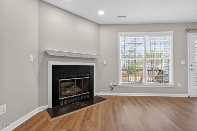 204 Knightsborough Way, Apex, NC 27502