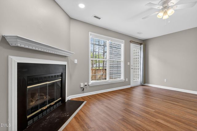 204 Knightsborough Way, Apex, NC 27502