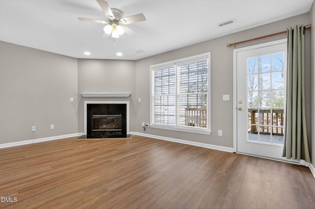 204 Knightsborough Way, Apex, NC 27502