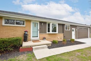 111 S Middle ROAD, Belgium, WI 53004