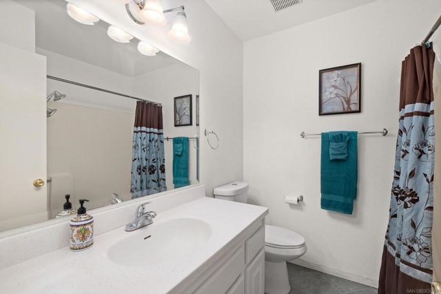 7810 Mission Montana Pl, San Diego, CA 92120