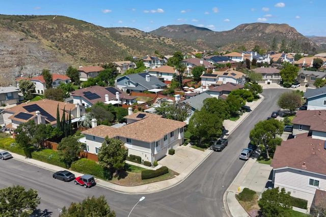 7810 Mission Montana Pl, San Diego, CA 92120