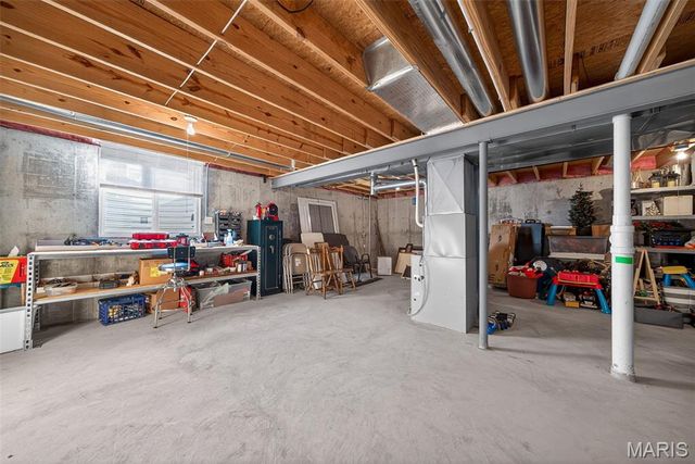 130 Stone Bridge Drive, Moscow Mills, MO 63362