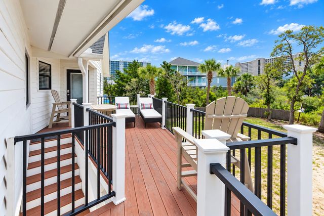 4705 Lewis Dr., North Myrtle Beach, SC 29582
