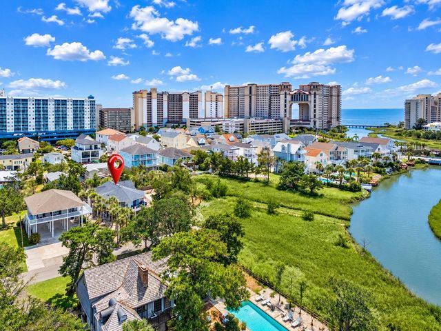 4705 Lewis Dr., North Myrtle Beach, SC 29582