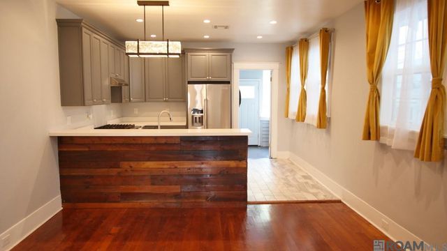 7814 Colapissa St, New Orleans, LA 70125