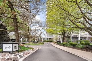 4250 N Marine Drive 2607, Chicago, IL 60613