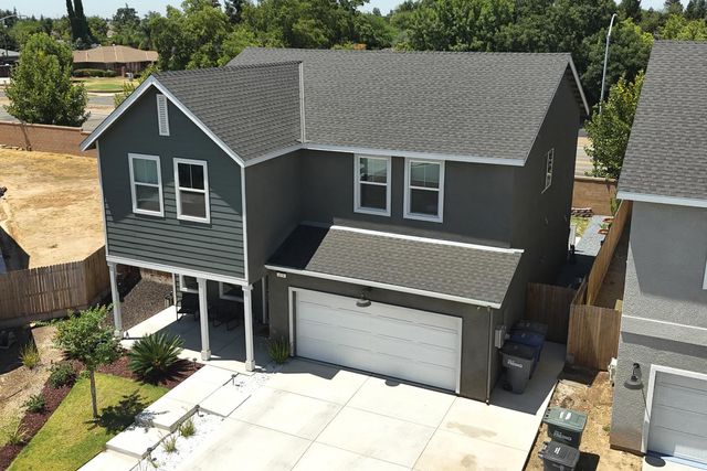 479 S Filbert Avenue, Fresno, CA 93727