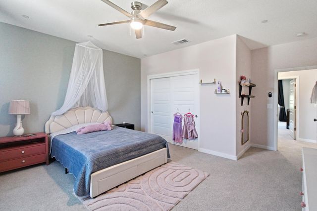 479 S Filbert Avenue, Fresno, CA 93727