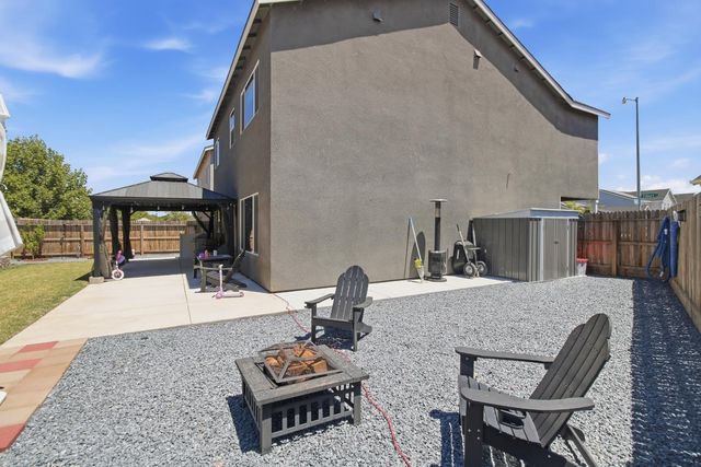 479 S Filbert Avenue, Fresno, CA 93727