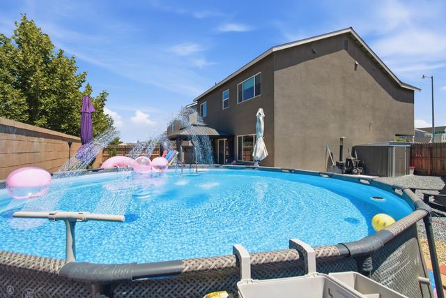 479 S Filbert Avenue, Fresno, CA 93727