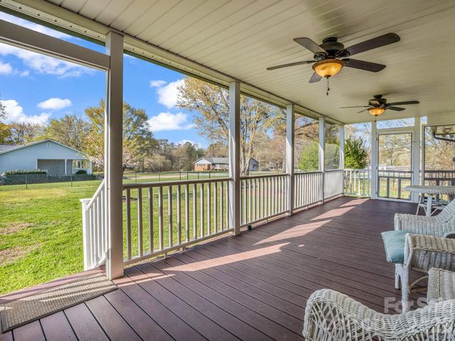 1100 Old Stonecutter Road, Rutherfordton, NC 28139