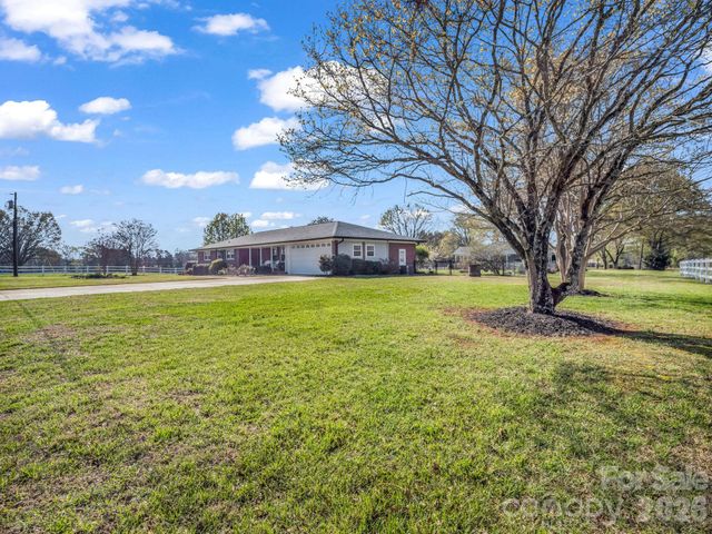 1100 Old Stonecutter Road, Rutherfordton, NC 28139