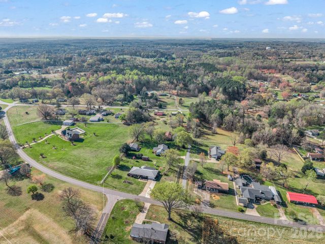 1100 Old Stonecutter Road, Rutherfordton, NC 28139