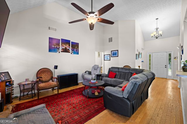 333 Cascade Court, Hampton, GA 30228