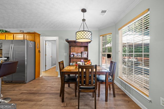 333 Cascade Court, Hampton, GA 30228