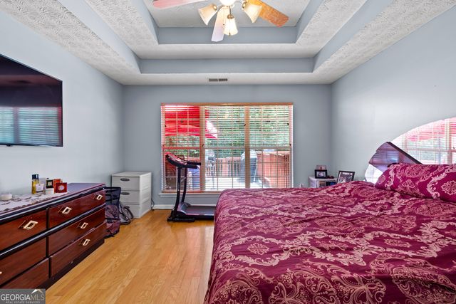 333 Cascade Court, Hampton, GA 30228