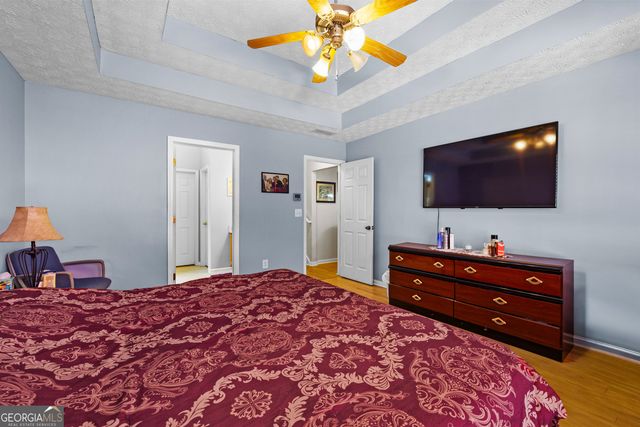 333 Cascade Court, Hampton, GA 30228