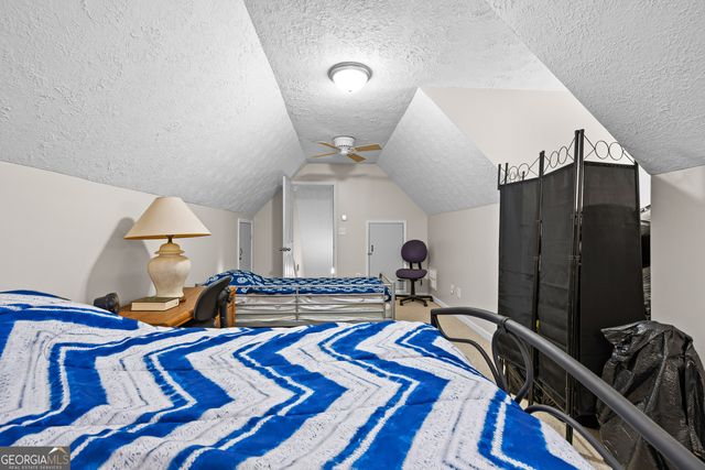 333 Cascade Court, Hampton, GA 30228