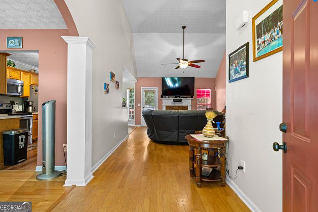 333 Cascade Court, Hampton, GA 30228