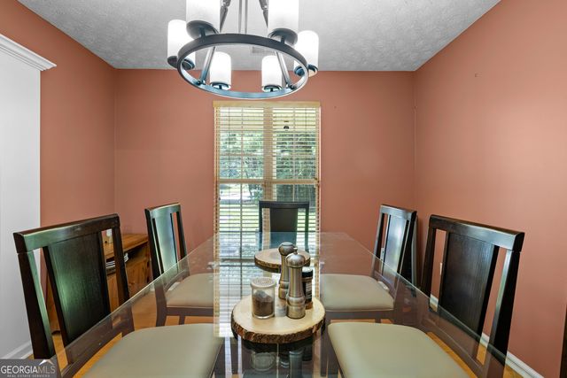 333 Cascade Court, Hampton, GA 30228
