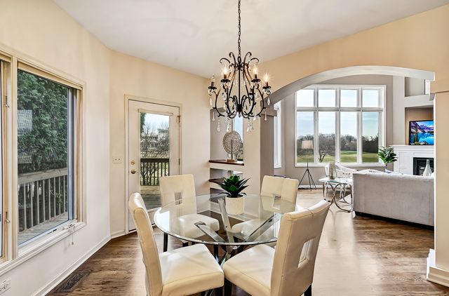 1187 Arborside Drive, Aurora, IL 60502