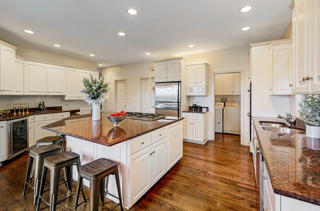 1187 Arborside Drive, Aurora, IL 60502