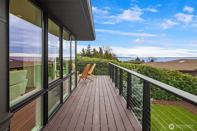 2426 NW 201st Place, Shoreline, WA 98177