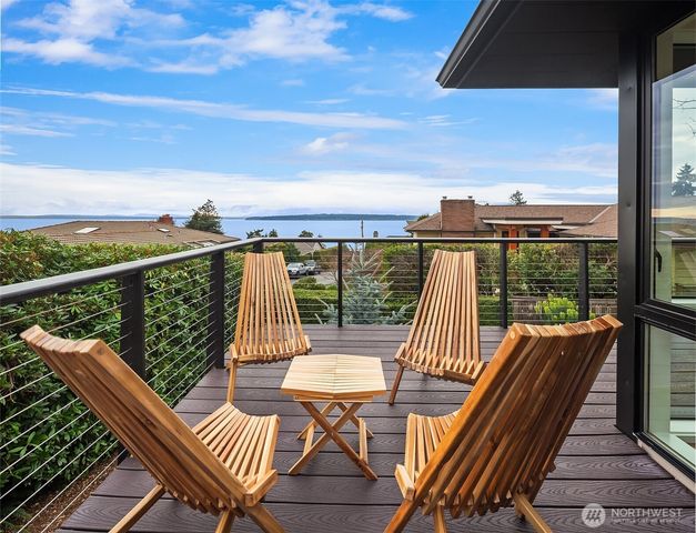 2426 NW 201st Place, Shoreline, WA 98177