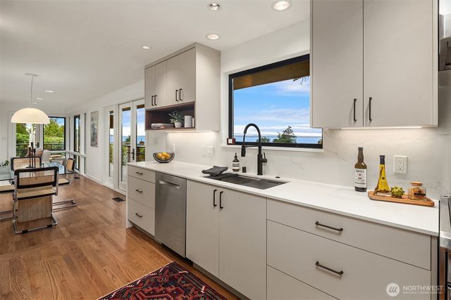 2426 NW 201st Place, Shoreline, WA 98177