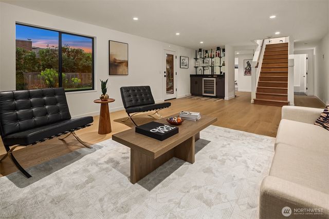 2426 NW 201st Place, Shoreline, WA 98177