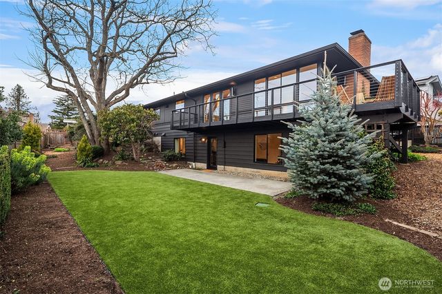 2426 NW 201st Place, Shoreline, WA 98177