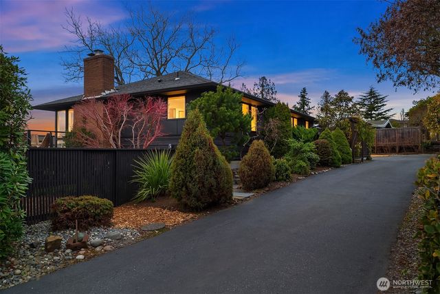 2426 NW 201st Place, Shoreline, WA 98177