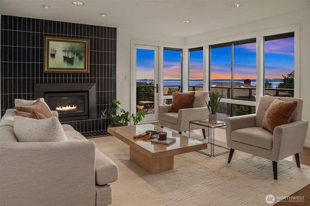 2426 NW 201st Place, Shoreline, WA 98177