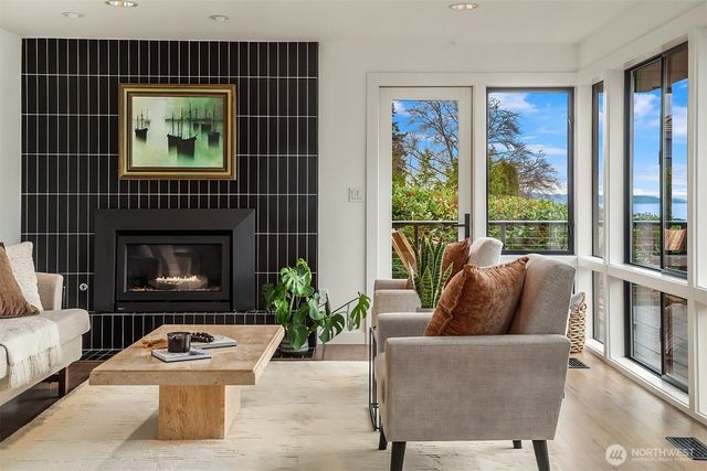 2426 NW 201st Place, Shoreline, WA 98177